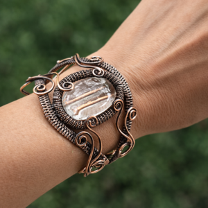 Handmade Copper Bracelet with Clear Quartz