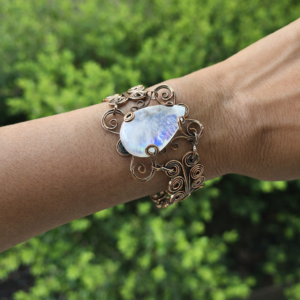 Handmade Copper Bracelet with Moonstone